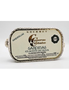 Conservas Cambados Selección Gourmet. Sardinillas en aceite de oliva. Elaboración propia.
