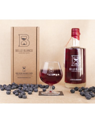 Licor de arándanos Bello Blanco.