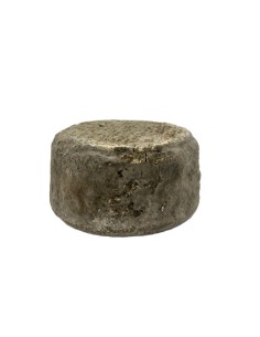 Queso Garrotxa. Con leche de cabra y corteza enmohecida